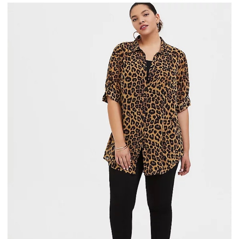 COPY - NWT —> Leopard blouse for sale